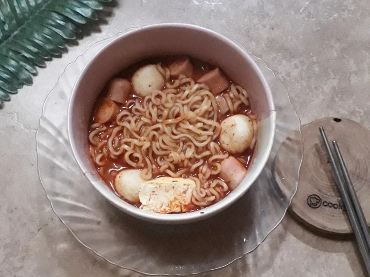 Langkah Mudah untuk Menyiapkan Resep Soup mie merah yang  Bikin Ketagihan Anti Ribet, Bikin Ngiler