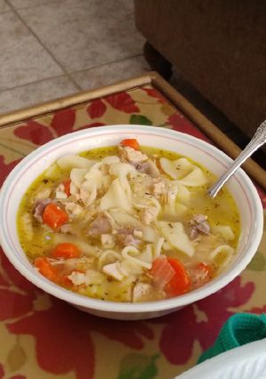 A picture of Old Fashioned Instant-Pot Chicken Soup😷🏥🍵.