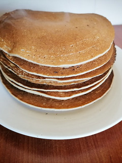 Una foto de Panqueques de Avena y Cambur (Banana)