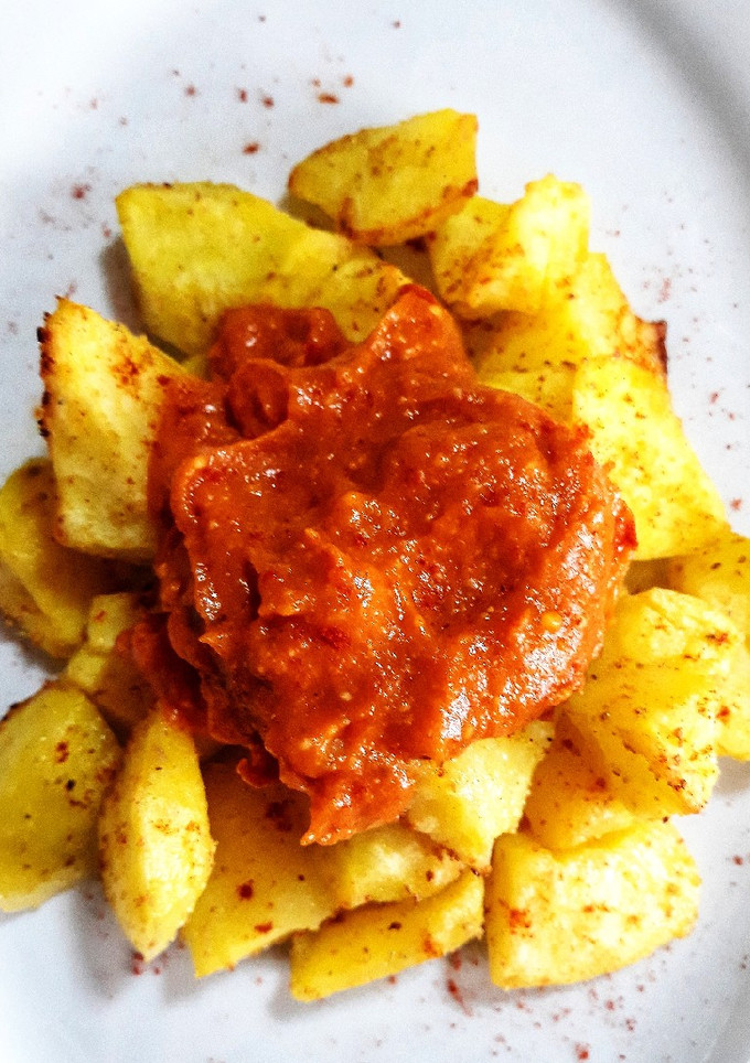 Una foto de Patatas con salsa brava saludable
