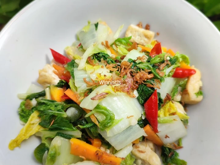 Cara Gampang Menyiapkan Resep Tumis SWT (sawi putih, wortel, tahu) yang Uenak Anti Ribet, Sempurna