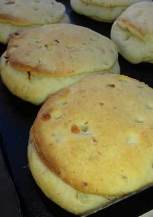 Una foto de Pan casero saborizado