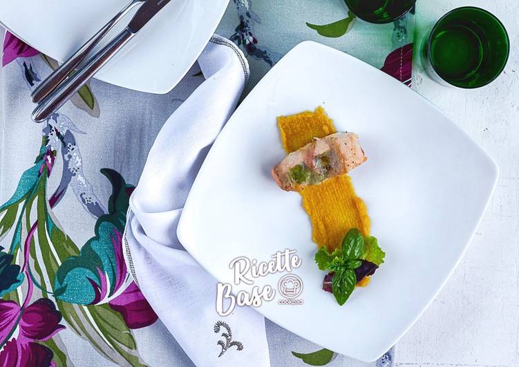 Trancio di salmone al lardo su crema di zucca