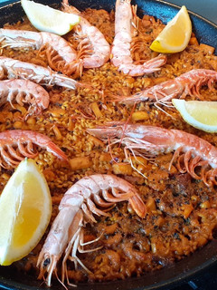 Una foto de Arroz Abanda con Gambones
