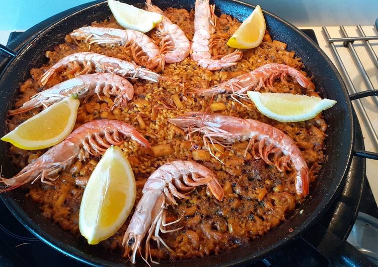 Arroz Abanda con Gambones