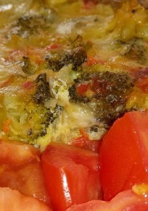 Una foto de Tarta de brócoli y cebolla