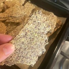 A picture of Crispy Seed & Almond Crackers.