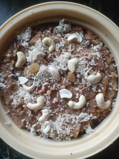 सूजी का हलवा(suji ka halwa recipe in hindi) रेसिपी मुख्य फोटो