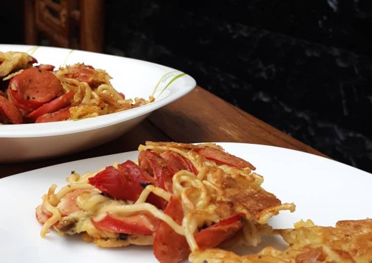 Resep Pizza Mie Krispy oleh Novita Rahmawati Cookpad