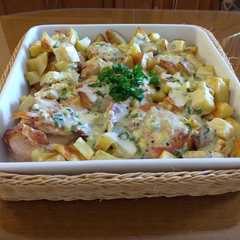 Una foto de Pollo con crema al verdeo🍽