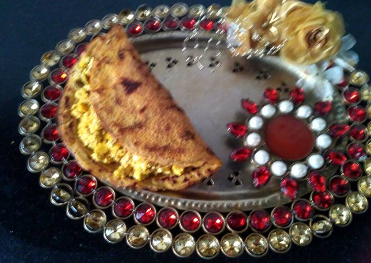 Step-by-Step Guide to Make Homemade #Besan Ka Chilla with paneer stuffing