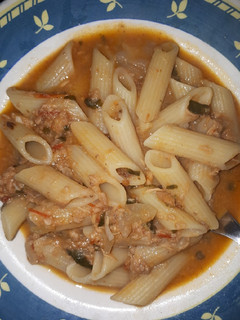 Una foto de Pasta con atún