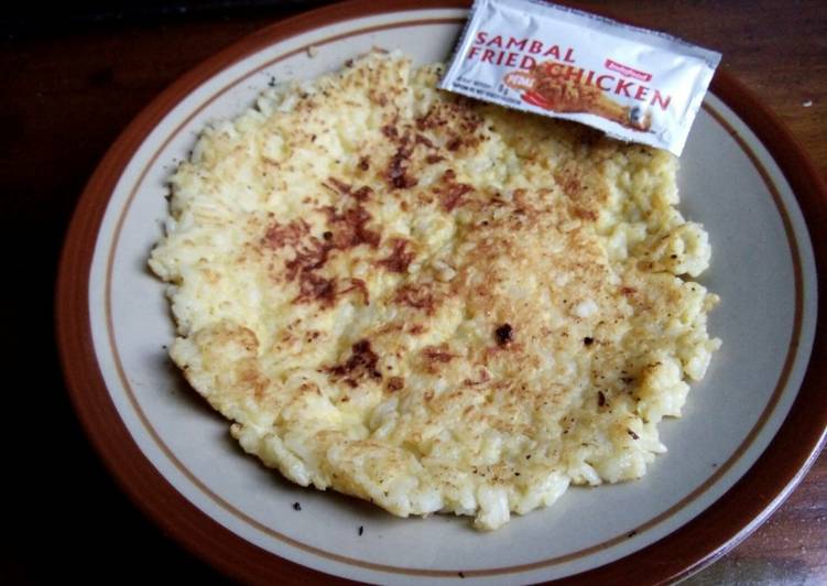 Omelette Nasi Simple