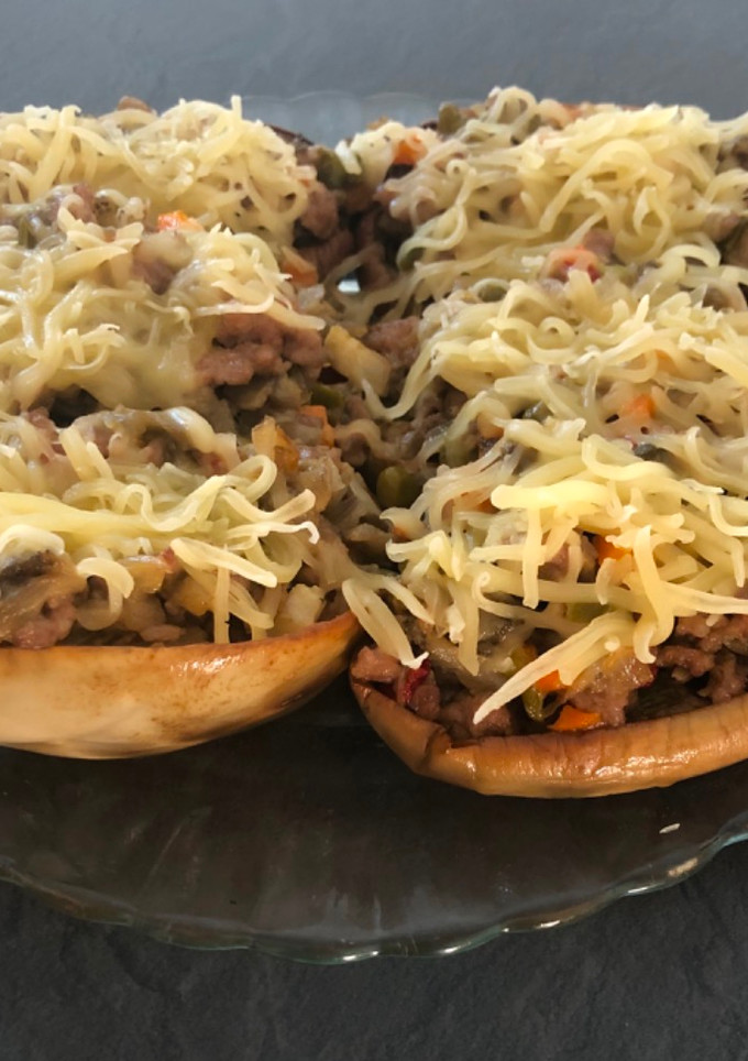 Una foto de Berenjenas rellenas de carne