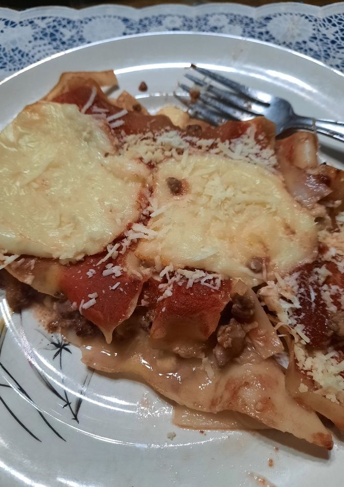 Una foto de Lasaña de dos tapas con carne picada
