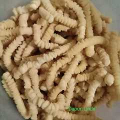 Kue ulat sutra / akar kelapa রেসিপির প্রধান ছবি
