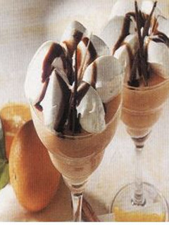 Una foto de Mousse de naranja