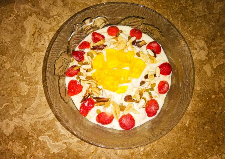 Simple Way to Prepare Ultimate Creamy Fruit Chaat