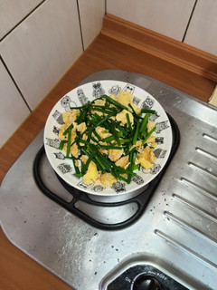 韭菜花炒蛋 的食譜成品照片