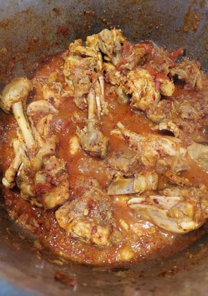 A picture of Chicken chettinad.