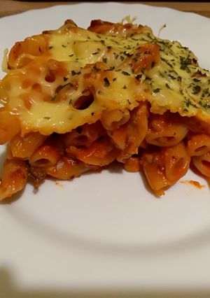Pizzaszószos, tejszínes penne recept fotója