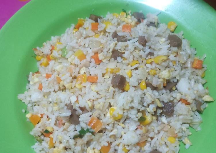 {Cara Memasak Nasi Goreng Hongkong ala Chef Devina Untuk Pemula