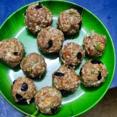 A picture of Healthy laduu.