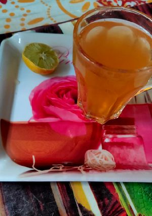 A picture of Lemon tea.