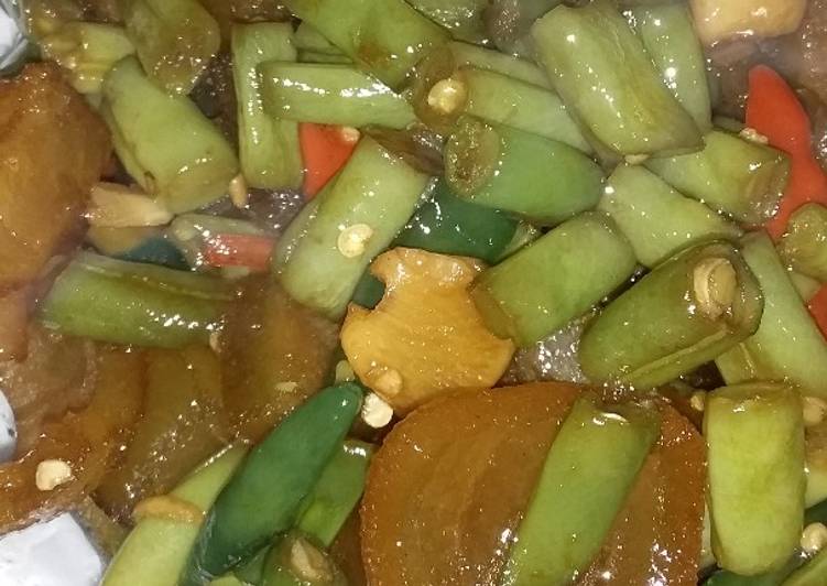 Bumbu mengolah Tumis kikil buncis yang Bikin Ngiler