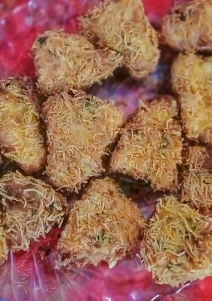 A picture of Crispy potato bytes.