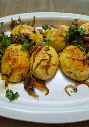 A picture of Anda masala.