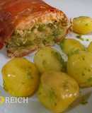 Pastel de salmón con pesto de espinacas y patatas a la menta