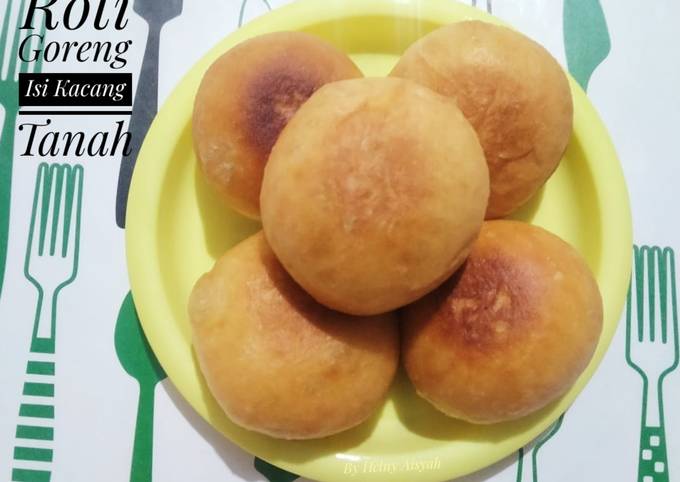 Bagaimana Membuat Roti Goreng Isi Kacang Tanah (Tanpa Telur) Anti Gagal