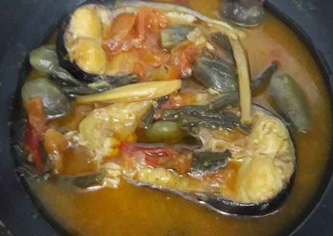 Cara Gampang Menyiapkan Patin bumbu kuning, Enak