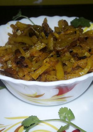 A picture of Mula aloo ki chorchori.