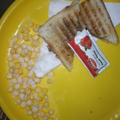 A picture of Potatoes corn grill toast.