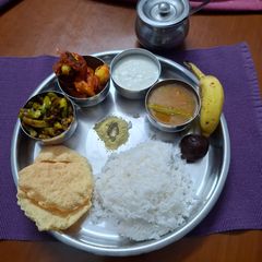 A picture of Tamil nadu special Thali (Lunch).