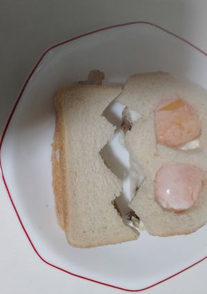 Una foto de Sándwich Calavera