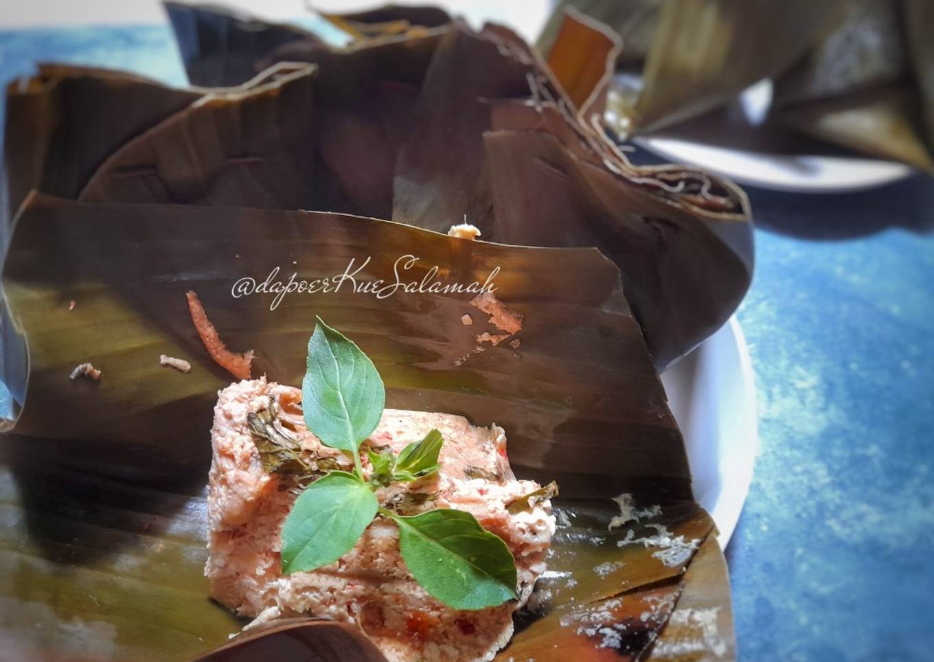 Pepes Tahu Jamur Kemangi