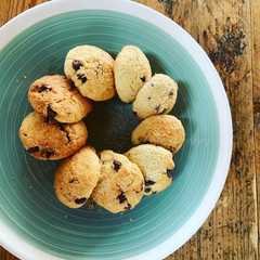 A picture of Cookies.