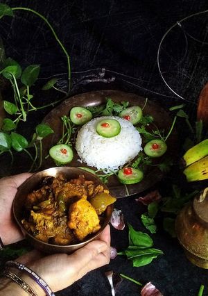 পাঁচফোড়ন চিকেন কারি (panch foron chicken curry recipe in bengali) রেসিপির প্রধান ছবি
