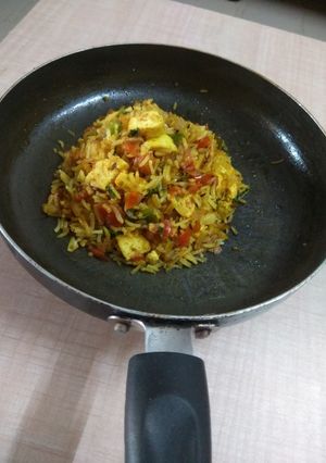 A picture of Paneer Tava Pulao.