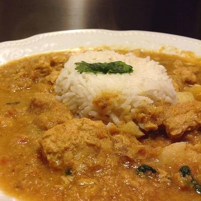 Curry de pescado al leche de coco - comida india Receta de Chez Carolaine-  Cookpad