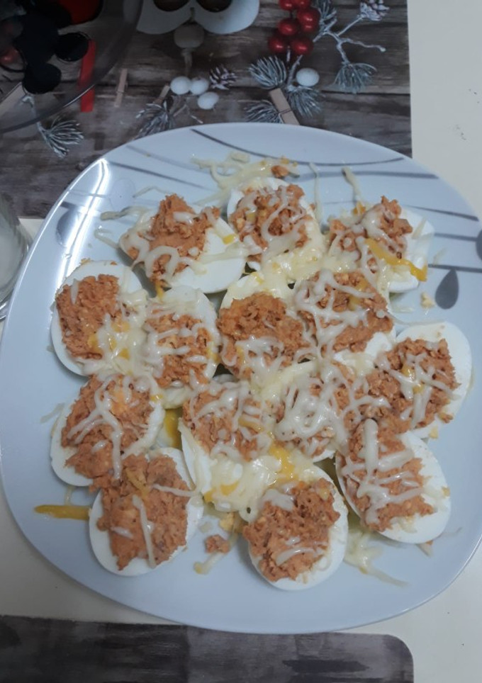 Una foto de Huevos rellenos