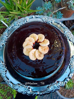 عکسی از دستور کیک ماست شکلاتی وانیلی 🍰