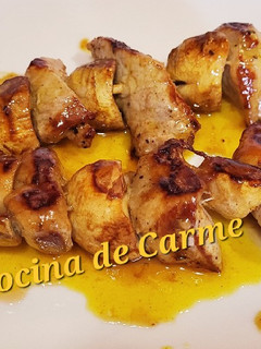 Una foto de Brochetas de solomillo de cerdo y champiñones