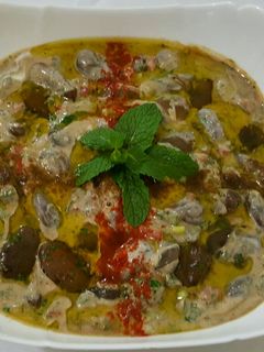 صورة لوصفة فول مدمس باللبن ودبس الرمان 😋😋