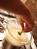 Brocolli cheese fondue