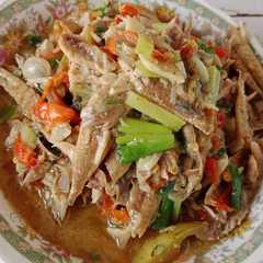 รูปของ Sambal Ikan Asin Super Pedas