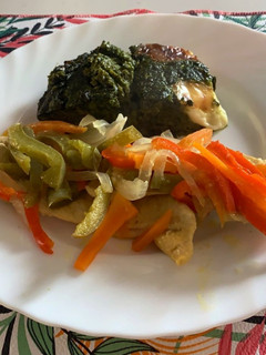 Una foto de Pollo al curry con verduras